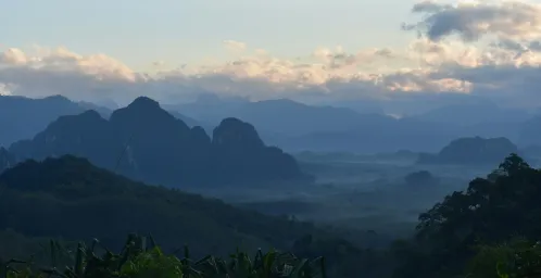 Binnenlandse vlucht naar Khao Sok