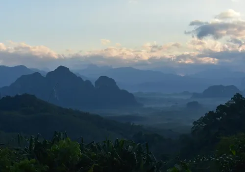 Binnenlandse vlucht naar Khao Sok